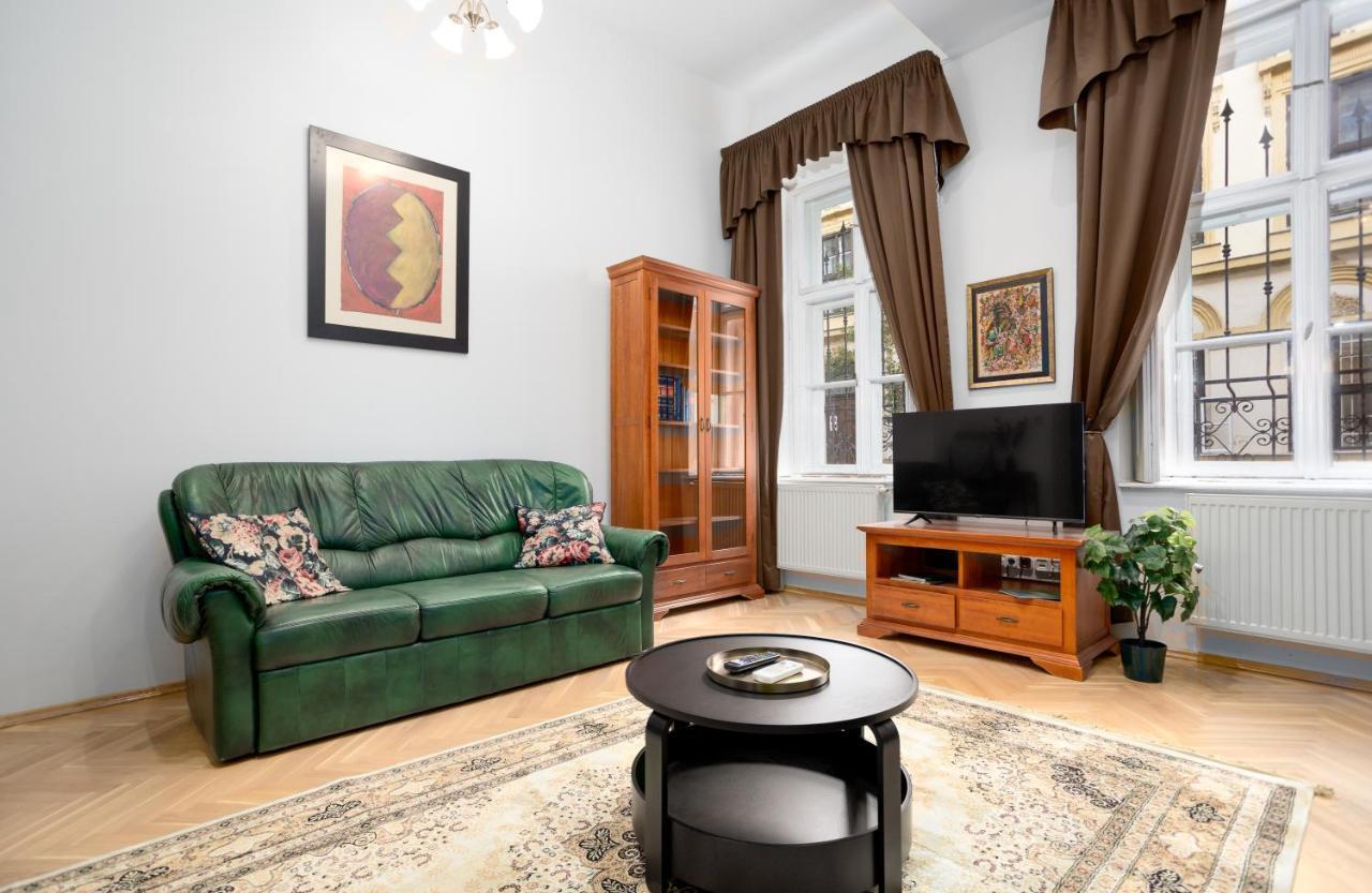 Emerald Suite With Free Parking Budapest Exterior photo