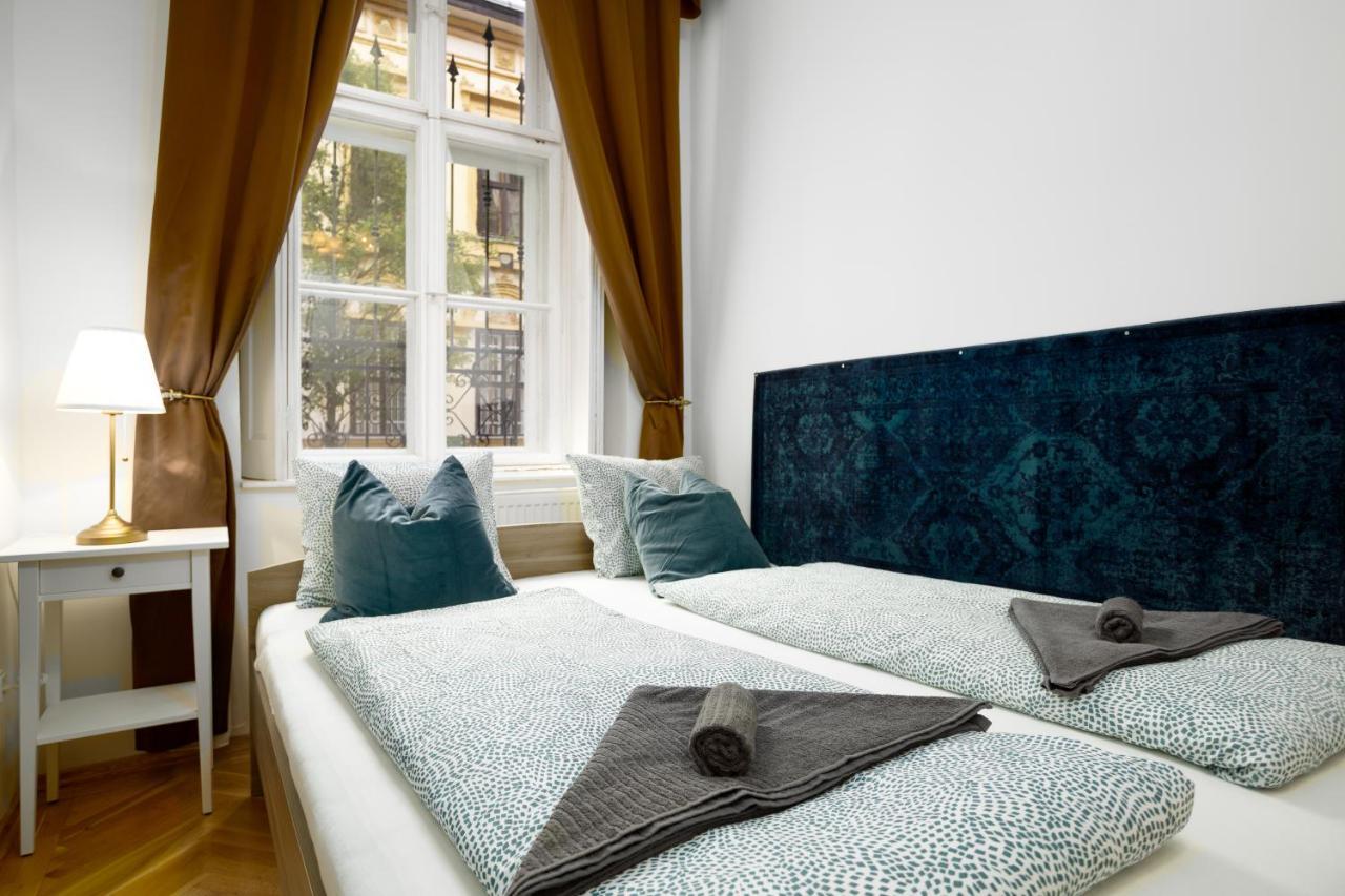 Emerald Suite With Free Parking Budapest Exterior photo